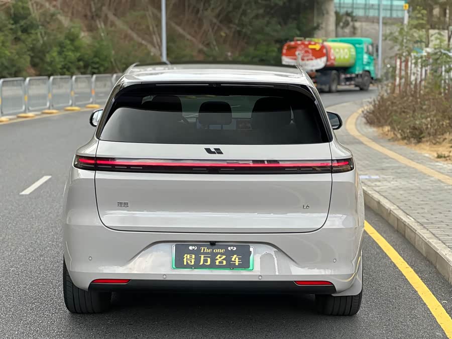 Li L6 2024 imagen de coche #5