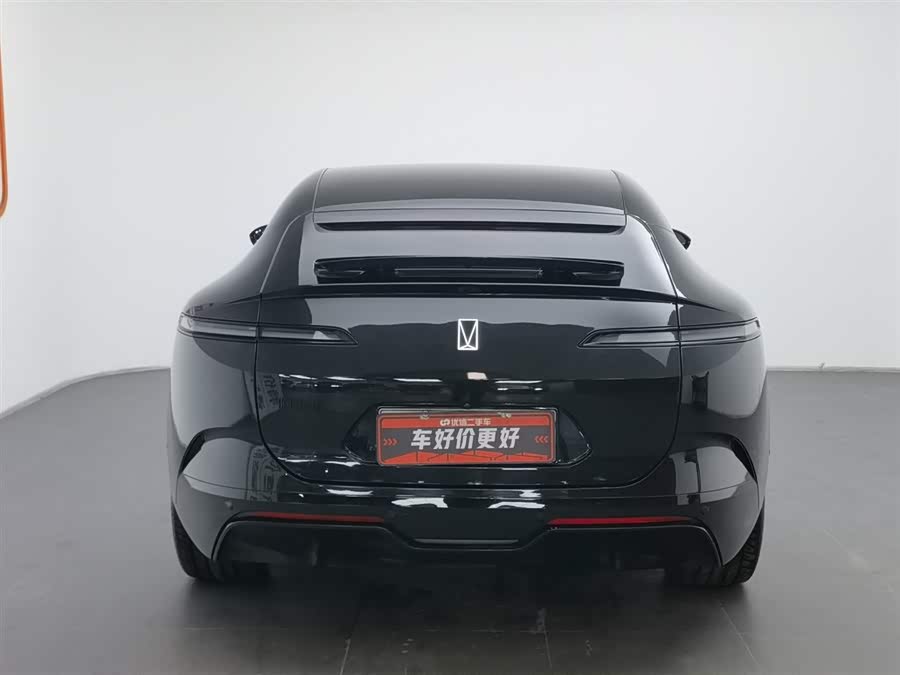 Avatr 12 2025 car image #5