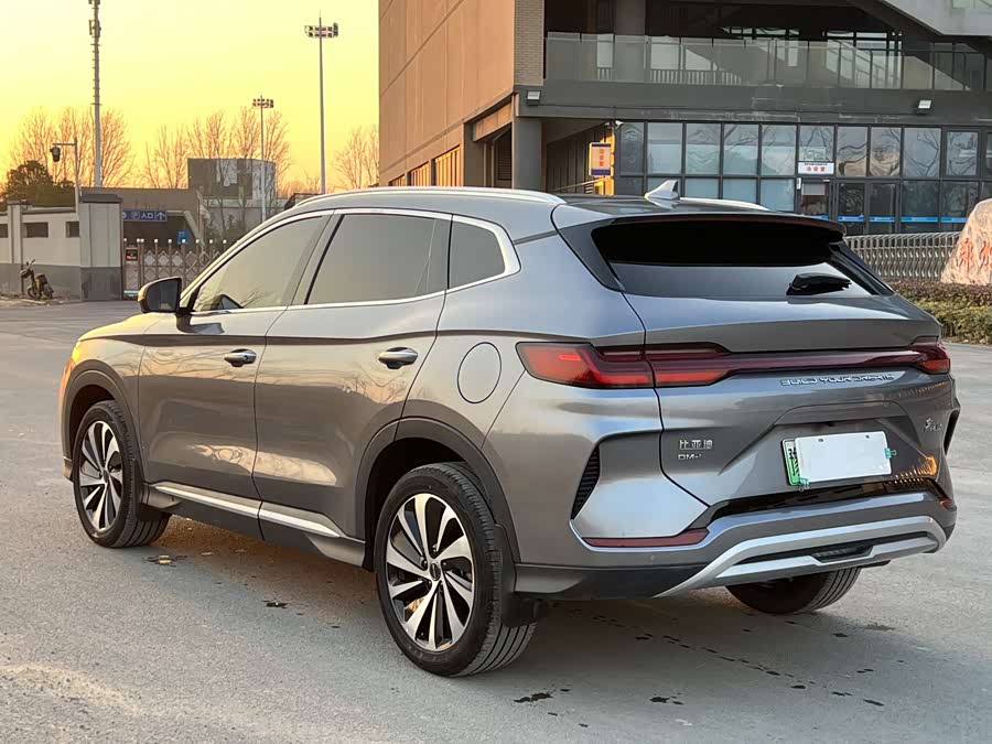 BYD Song Plus New Energy 2023 #5 BYD Song Plus New Energy 2023 car image #5
