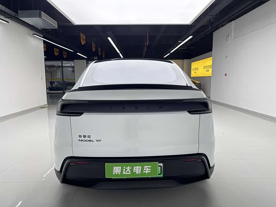 特斯拉 Model Y L 2025 汽车图片 #5