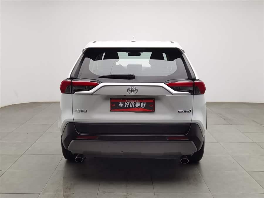 Toyota RAV4 2022 car image #5