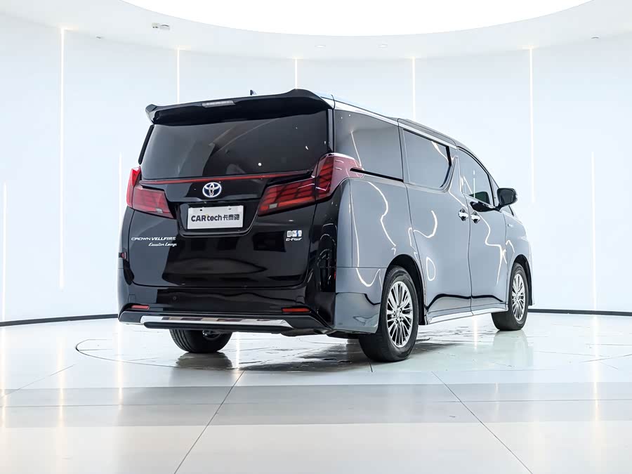 Toyota Vellfire 2022 #5 Toyota Vellfire 2022 صورة سيارة #5