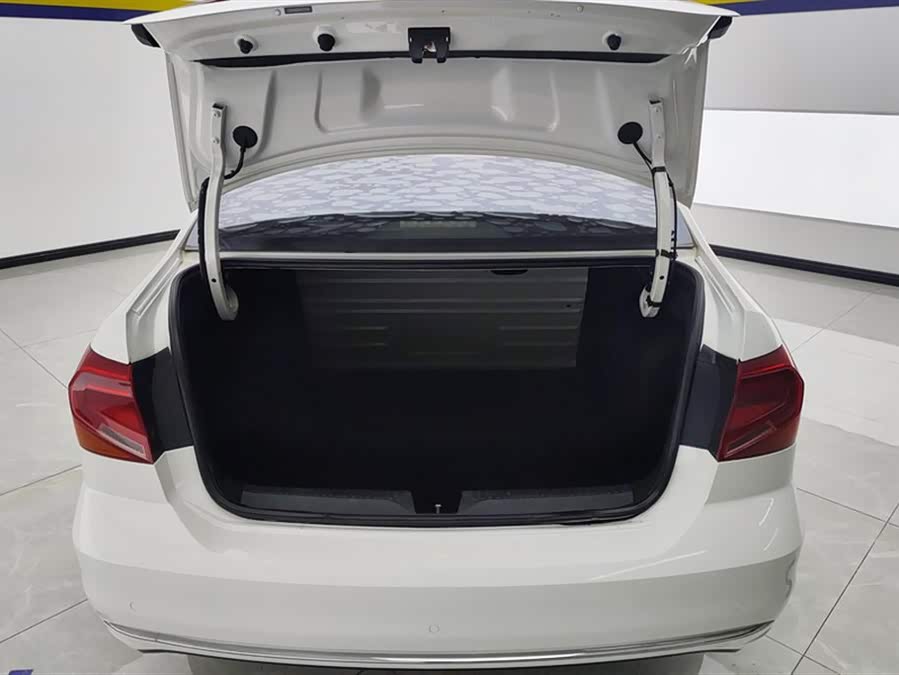 Jetta Jetta 2017 #5 Jetta Jetta 2017 car image #5