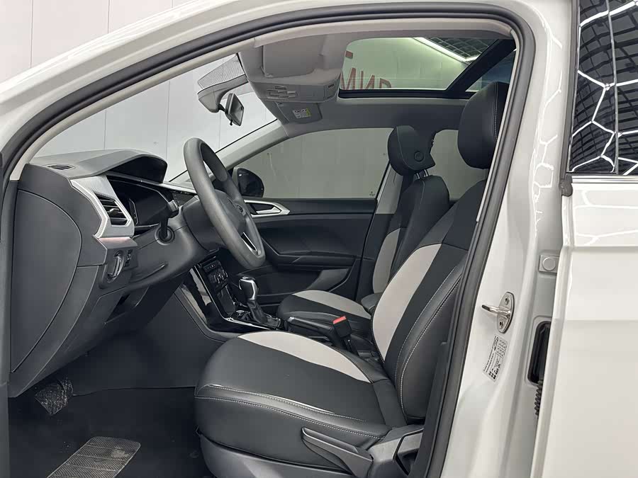 Volkswagen Tacqua 2022 #5 Volkswagen Tacqua 2022 car image #5