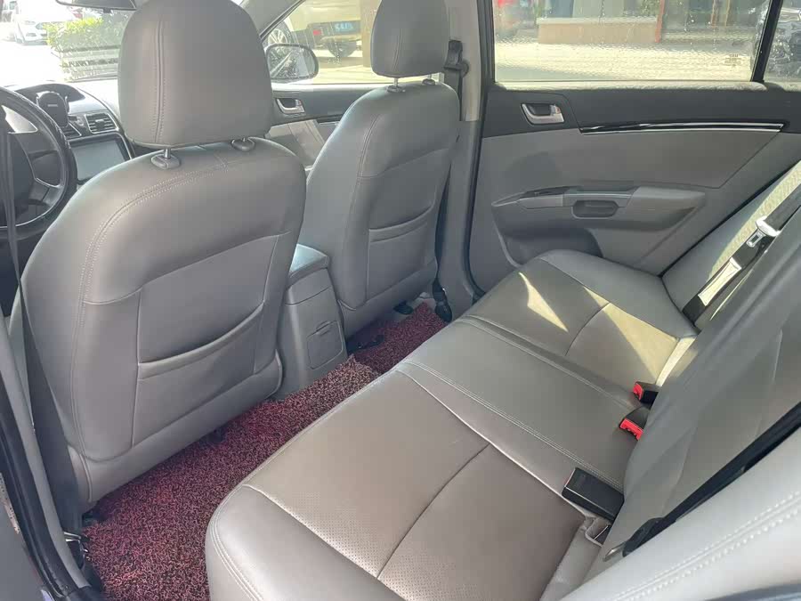 GEELY Emgrand Classic 2014 car image #5