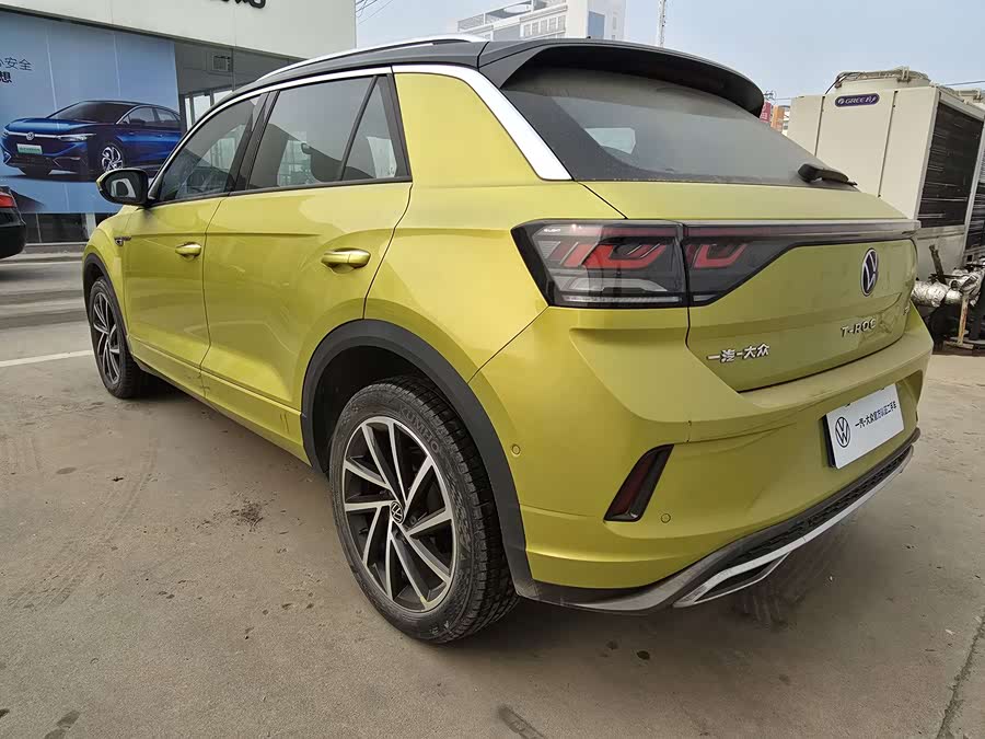 Volkswagen T-Roc 2023 #5 Volkswagen T-Roc 2023 car image #5
