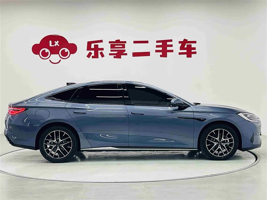 BYD Seal 07 DM-i 2025 car image #5