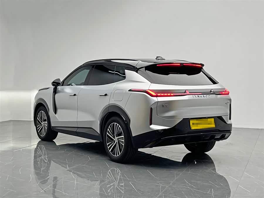 Lynk & Co 08 EM-P 2024 car image #5