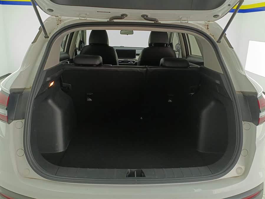 GEELY Coolray 2023 #5 GEELY Coolray 2023 car image #5