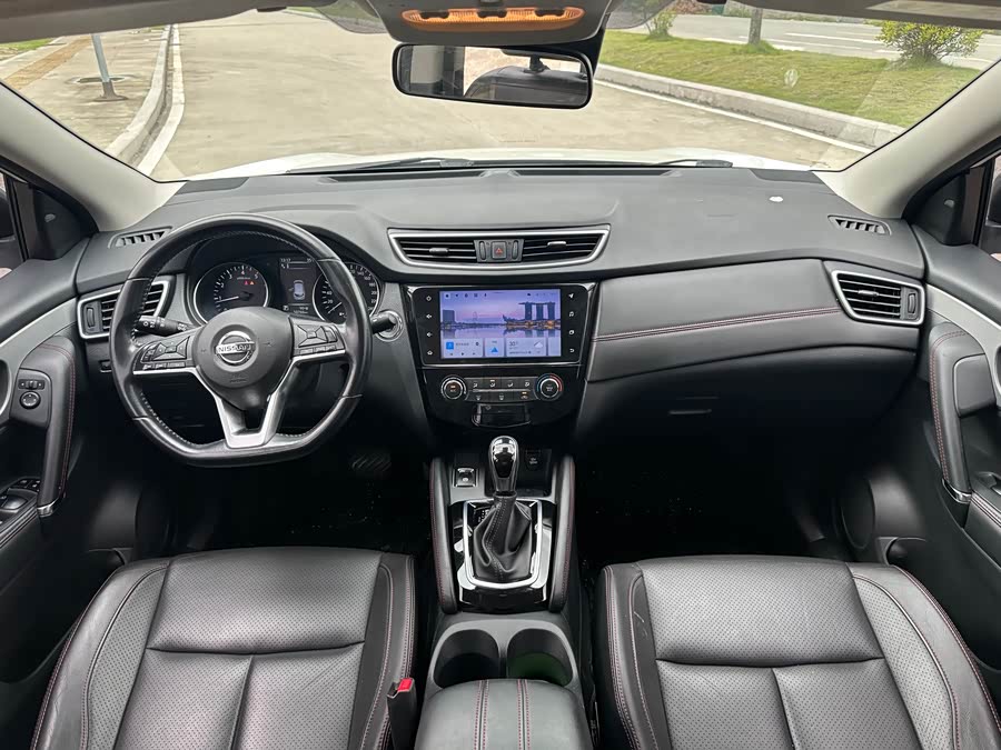 Nissan Qashqai 2021 car image #5