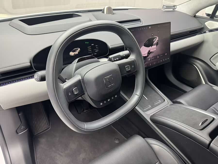 极氪 极氪007 2024 汽车图片 #5