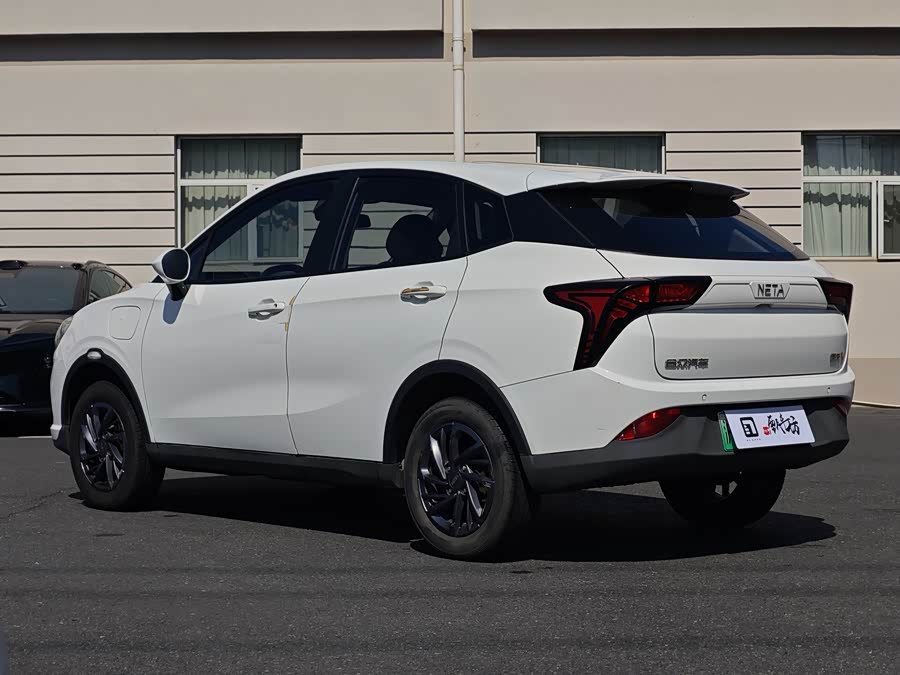 哪吒汽车 哪吒V 2020 汽车图片 #5