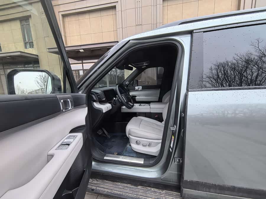 FangChengBao Tiger 7 2025 car image #5