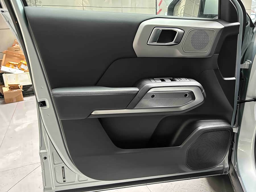 FangChengBao Tiger 3 2025 car image #5