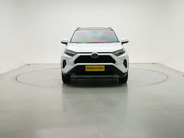 Toyota RAV4 2024 car image #5