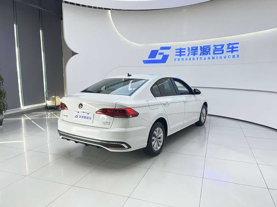 Volkswagen Bora 2024 imagem de carro #5