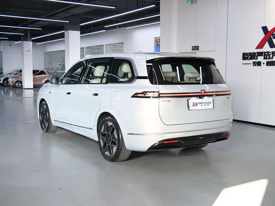 Deepal S09 2025 imagen de coche #5