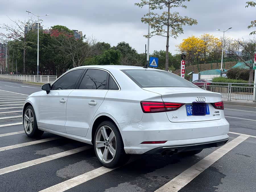 Audi A3 2019 car image #5