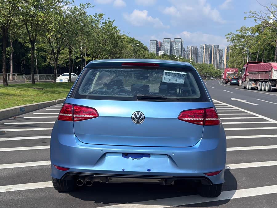 Volkswagen Golf 2016 car image #5