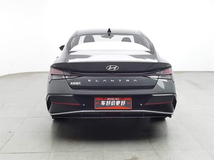 Hyundai Elantra 2023 immagine di auto #5