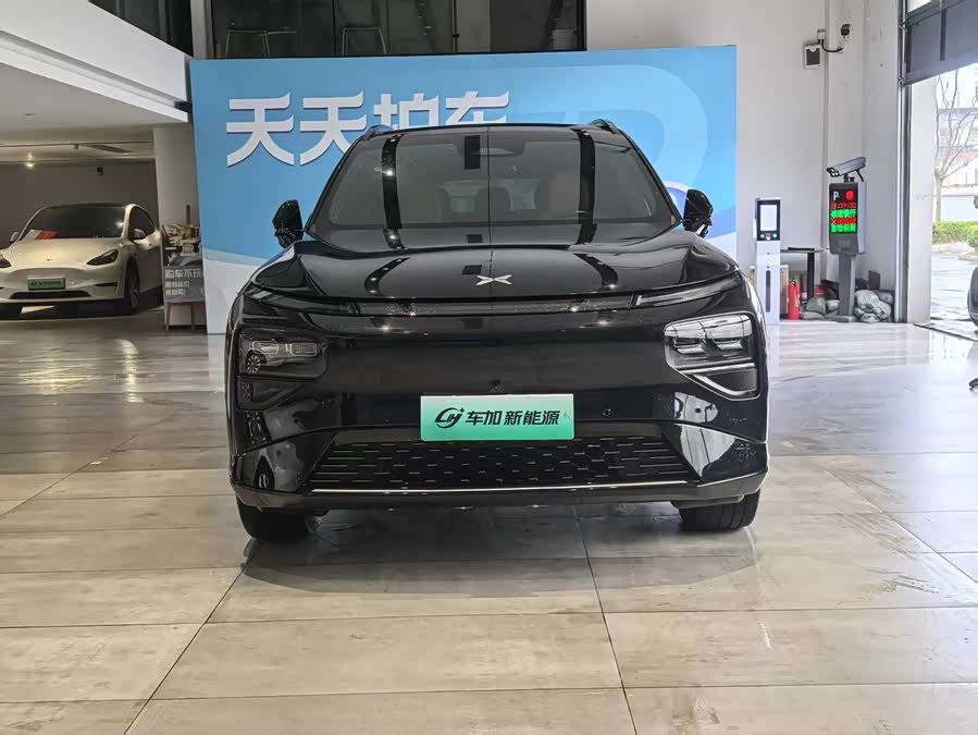 Xpeng G9 2024 immagine di auto #5