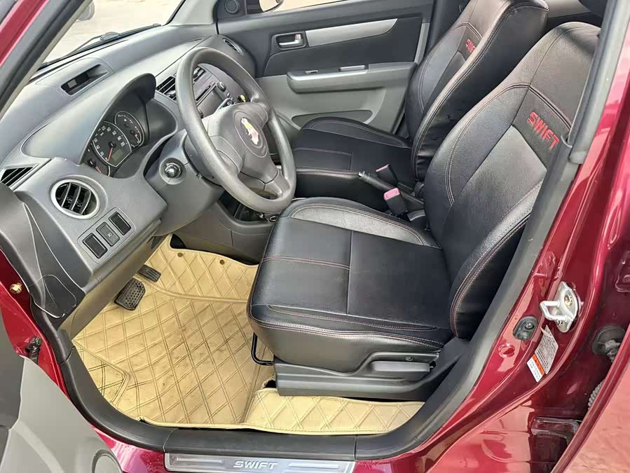 铃木 雨燕 2014 汽车图片 #5