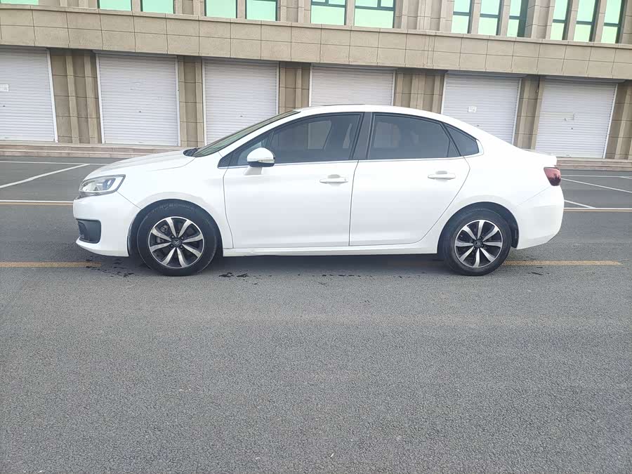 Citroen C4 C-Quatre 2017 car image #5