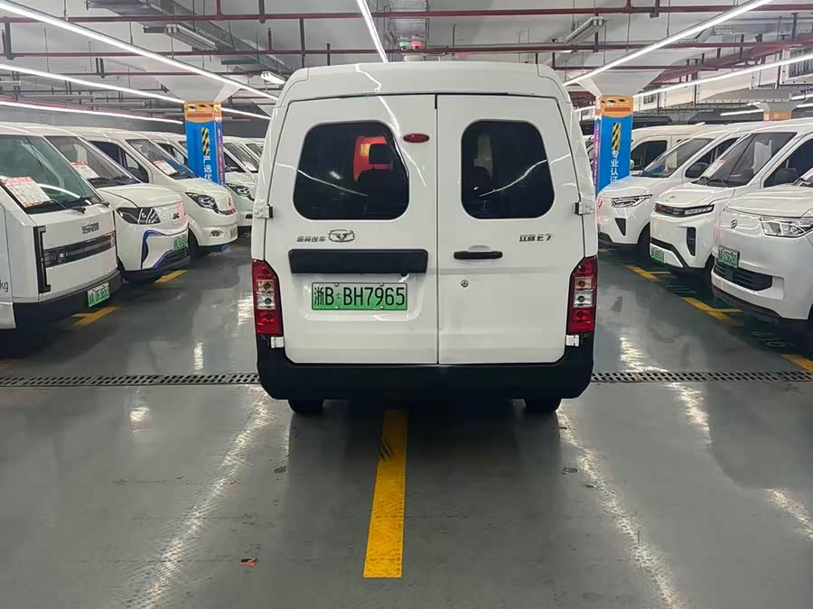 凯翼 凯翼江豚E7 2025 汽车图片 #5