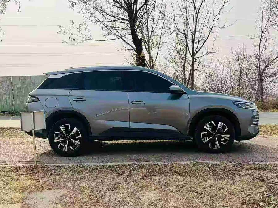 BYD Sea Lion 05 DM-i 2024 car image #5