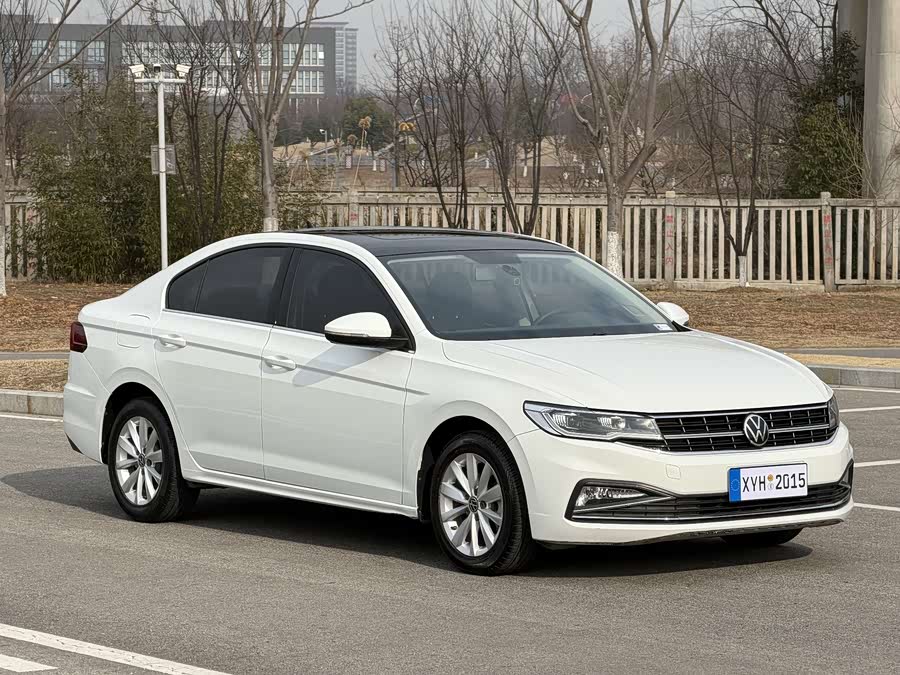 Volkswagen Bora 2022 car image #5