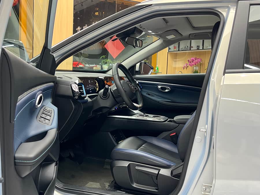 GAC Trumpchi GS3 2024 car image #5