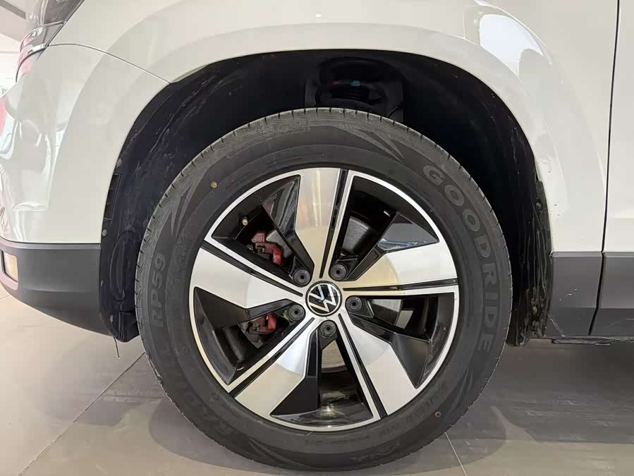 Volkswagen Tharu 2021 #5 Volkswagen Tharu 2021 car image #5