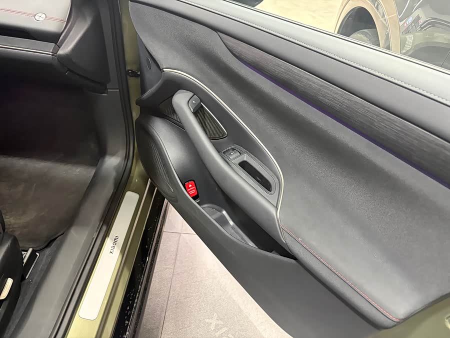 MI SU7 2025 car image #5