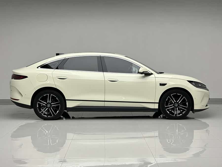 BYD Qin L 2025 car image #5