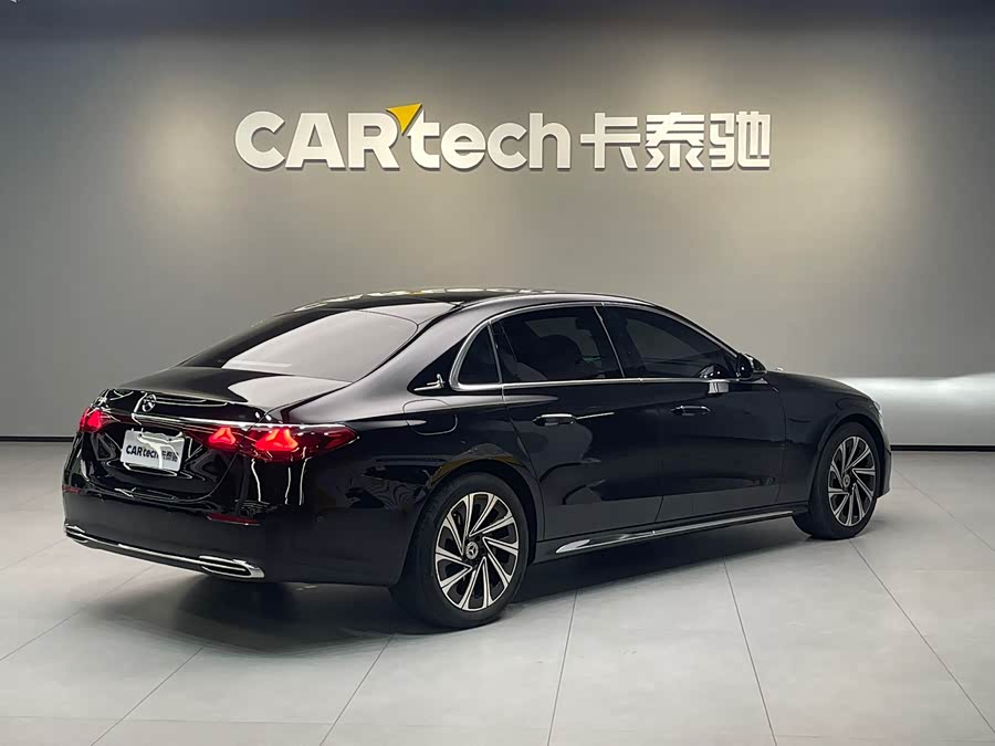 Mercedes-Benz E Class 2024 car image #5