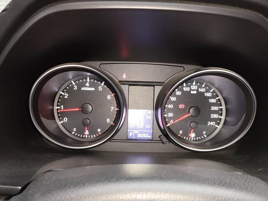 Haval M6 2023 #5 Haval M6 2023 car image #5
