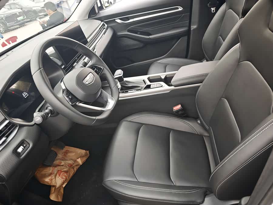 GEELY Emgrand 2024 #5 GEELY Emgrand 2024 car image #5