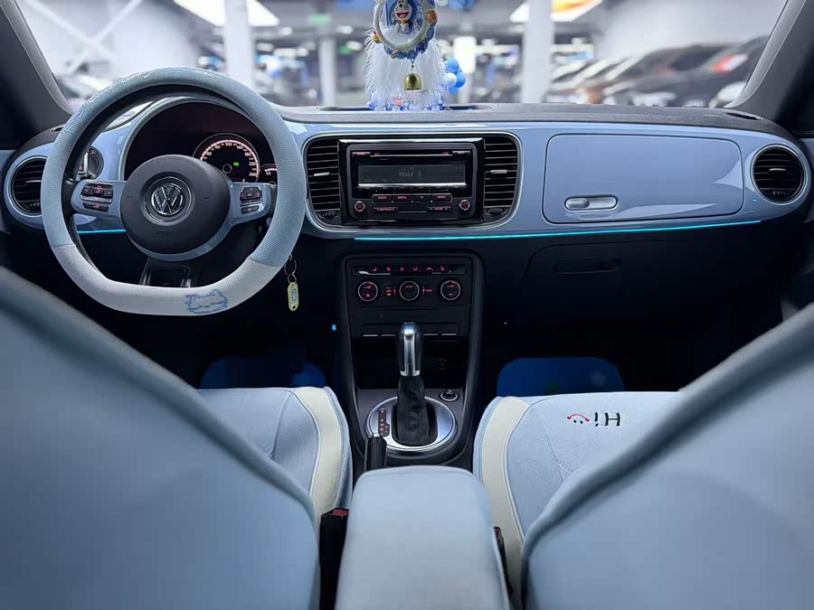 Volkswagen Beetle 2015 immagine di auto #5