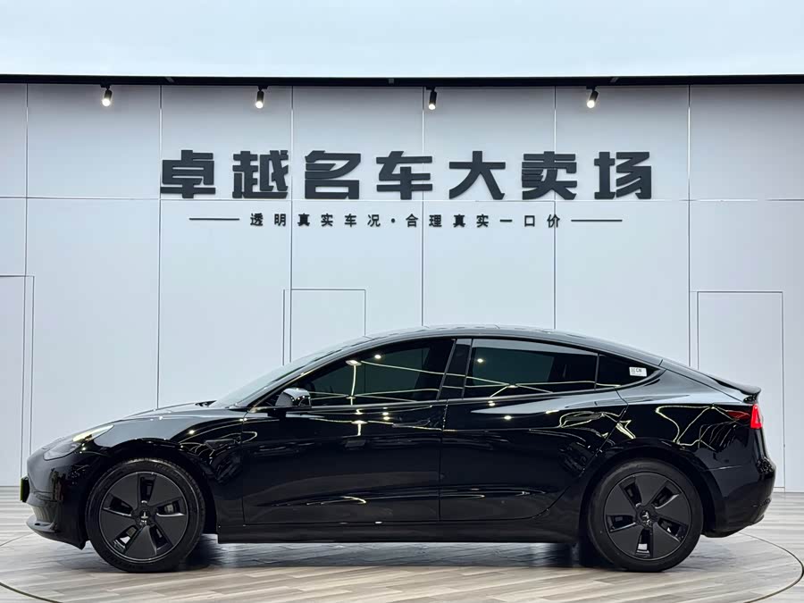 Tesla Model 3 2023 immagine di auto #5