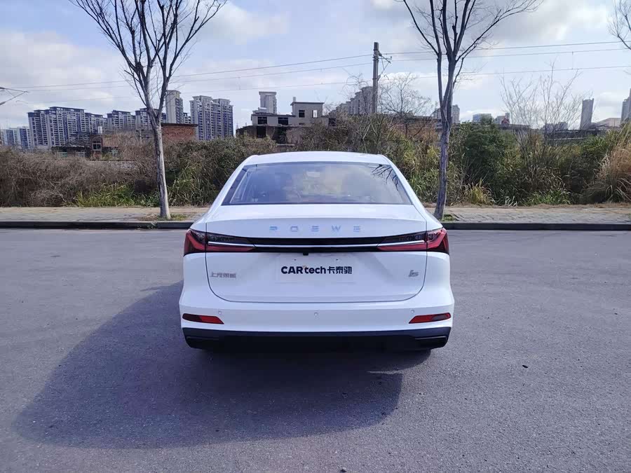 Roewe i5 2026 car image #5