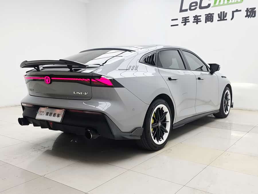 Changan UNI-V 2022 immagine di auto #5