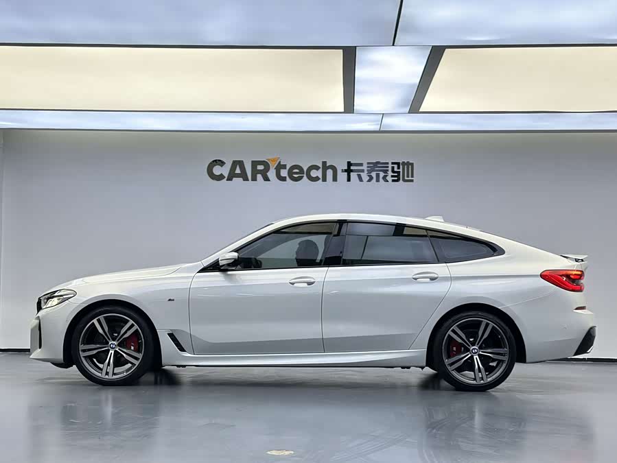 BMW 6 Series GT 2022 immagine di auto #5