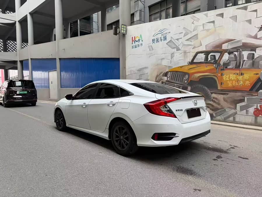 Honda Civic 2021 car image #5