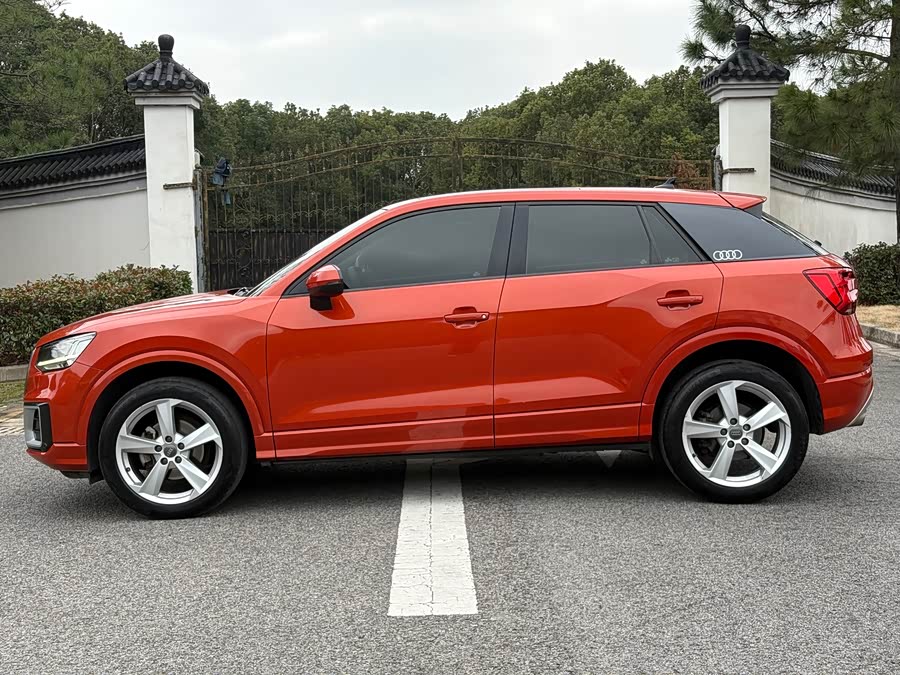 Audi Q2L 2019 imagen de coche #5