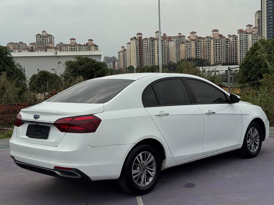 GEELY Emgrand 2019 car image #5