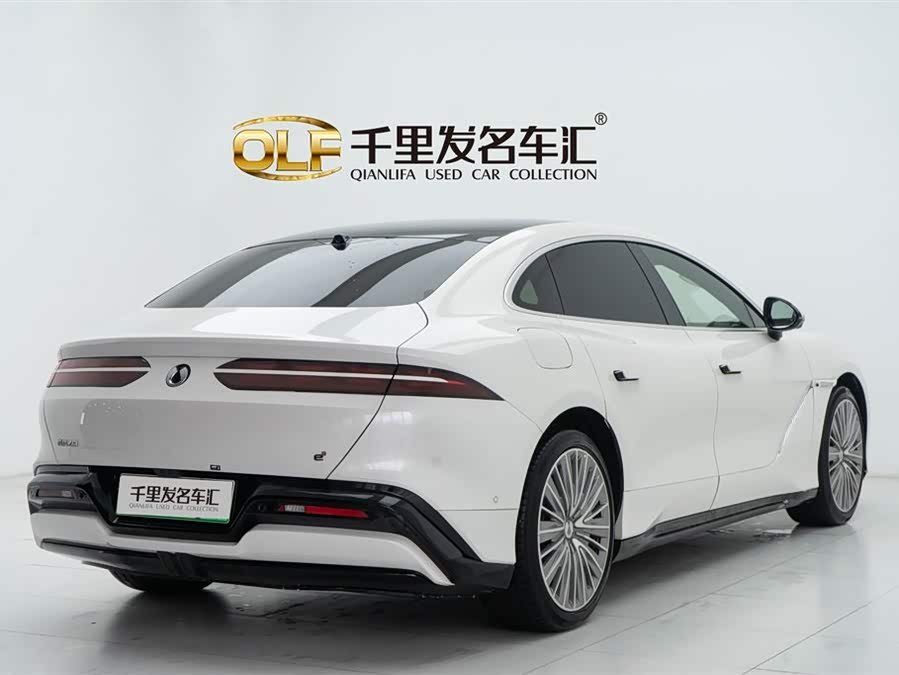 Denza Z9 2024 car image #5