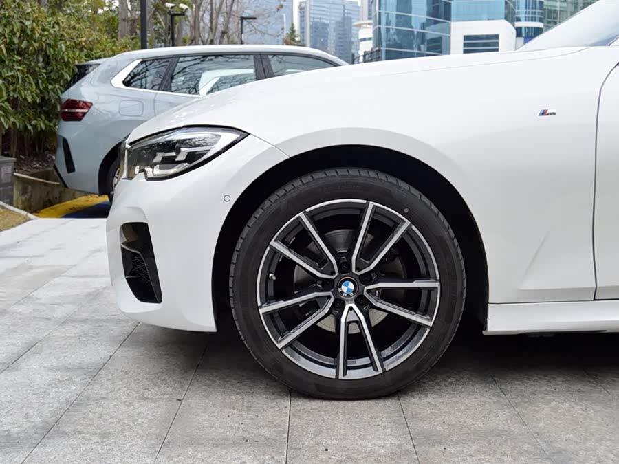 BMW 3 Series 2022 car image #5