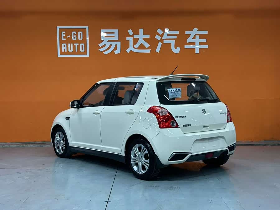 Suzuki Swift 2015 #5 Suzuki Swift 2015 car image #5