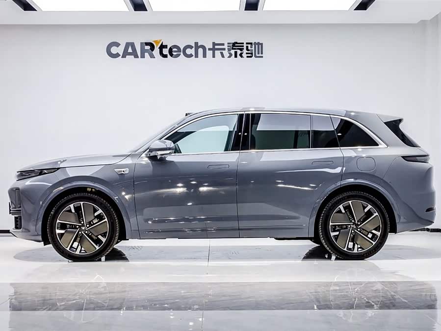 Li L7 2025 immagine di auto #5