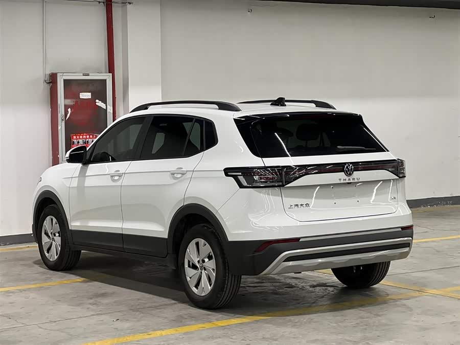 Volkswagen Tharu 2025 car image #5